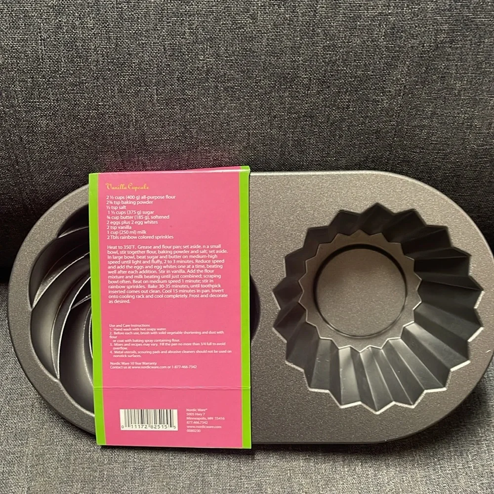 Nordic Ware Cute Cupcake Pan